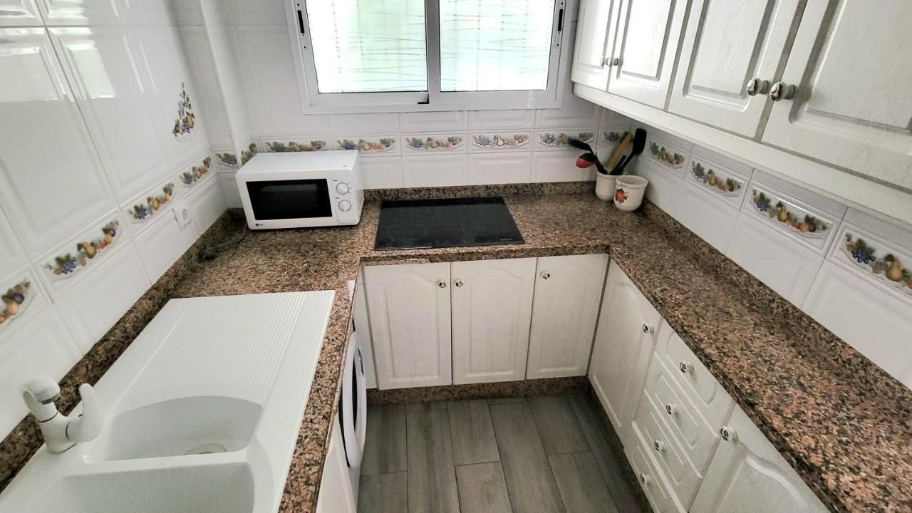 Apartamento Sol De Carabeo 네르하 외부 사진